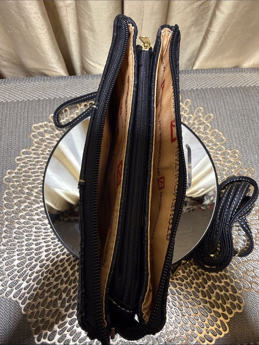 Stone Mountain Black Embossed Leather Wristlet Crossbody Bag - Picture 6 of 13